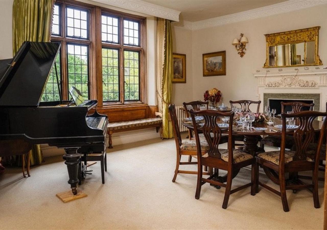 Crows Hall Debenham 외부 사진